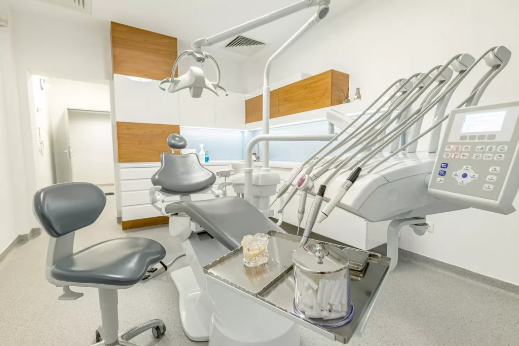Dentures in Downtown Halifax: When Replacing Missing Teeth Needs a Practical Plan
